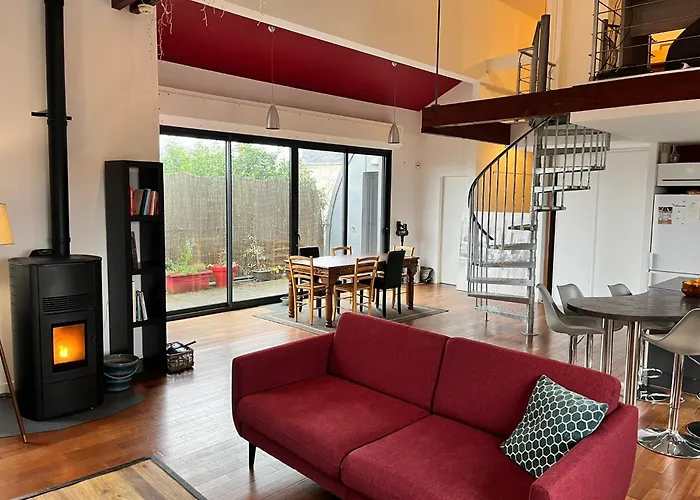 Magnifique Loft 130m2 アパート